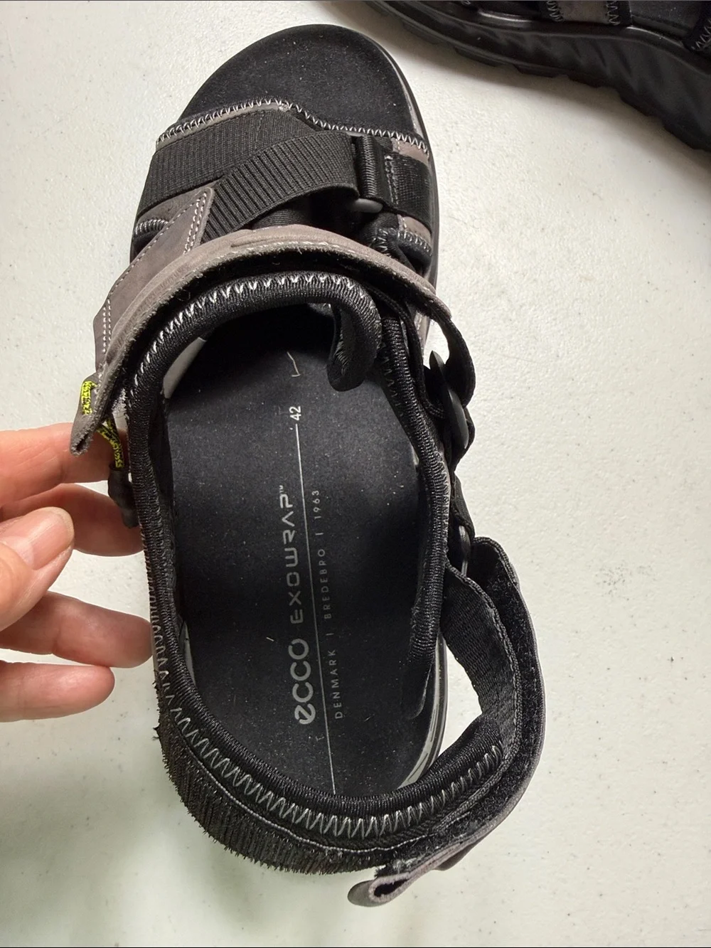 Ecco Men's Black and Gray Adjustable Outdoor Sandals